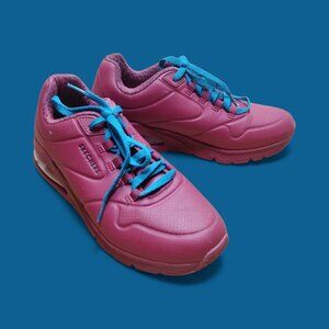 LIKE NEW Skechers Red Memory Foam Sneakers‎